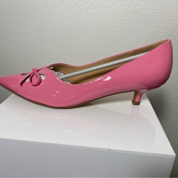 NWB Journee Collection Pointed Toe Kitten Heel Pink Pumps - Picture 9 of 12